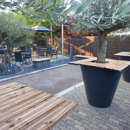 Отель Ibis Styles Lille Marcq En Baroeul Экстерьер фото