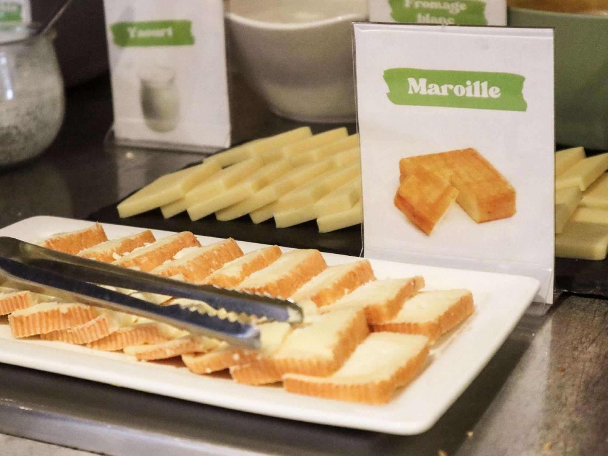 Отель Ibis Styles Lille Marcq En Baroeul Экстерьер фото