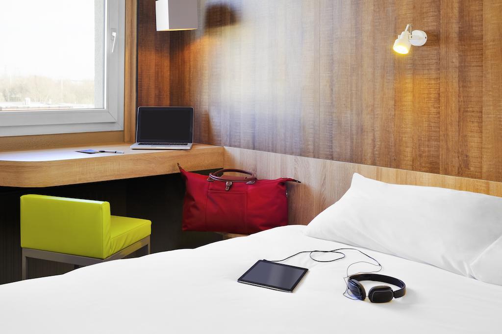 Отель Ibis Styles Lille Marcq En Baroeul Номер фото