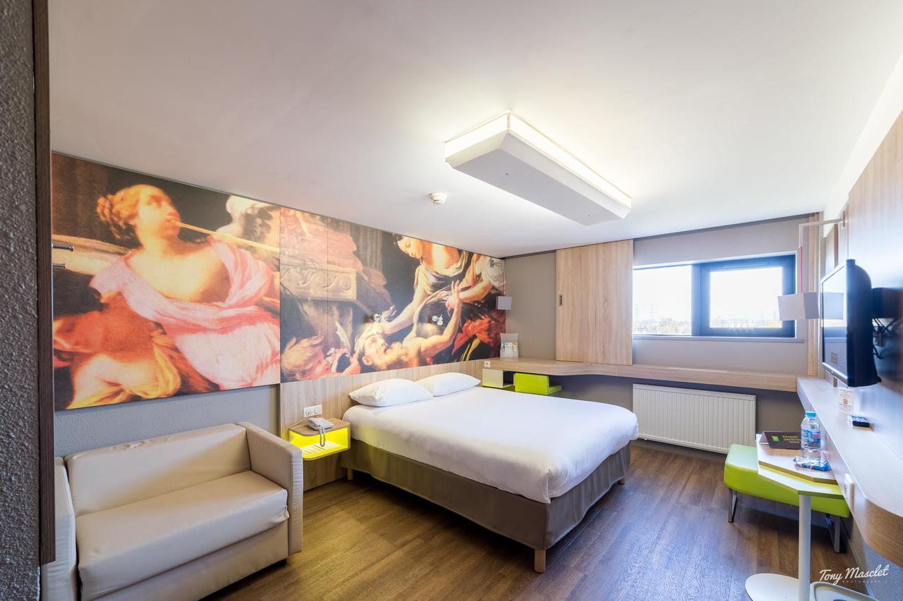 Отель Ibis Styles Lille Marcq En Baroeul Экстерьер фото