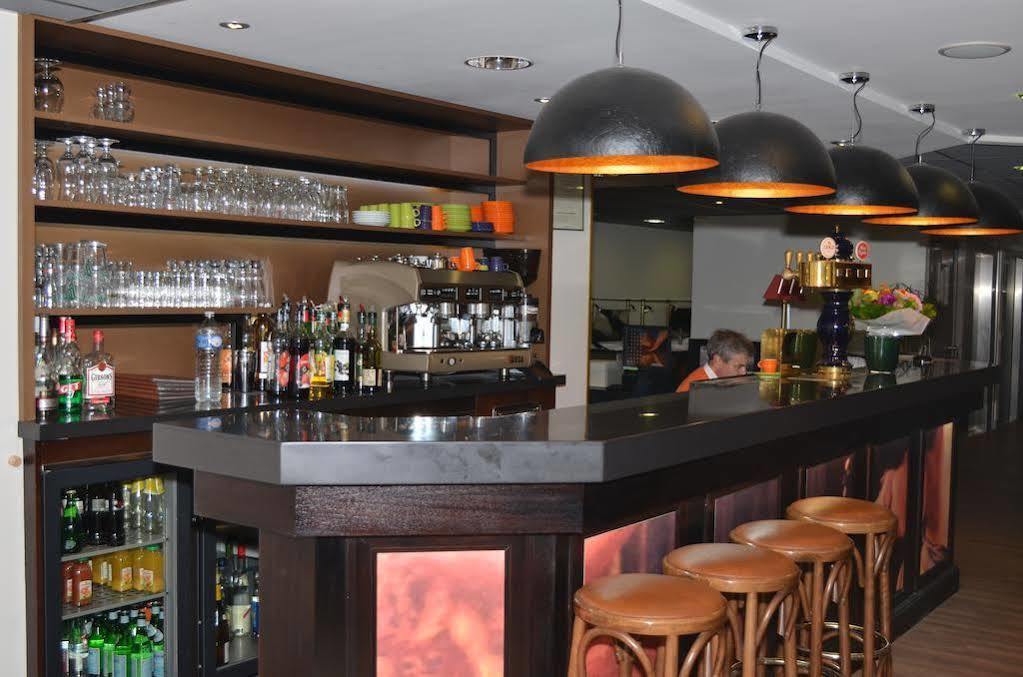 Отель Ibis Styles Lille Marcq En Baroeul Экстерьер фото