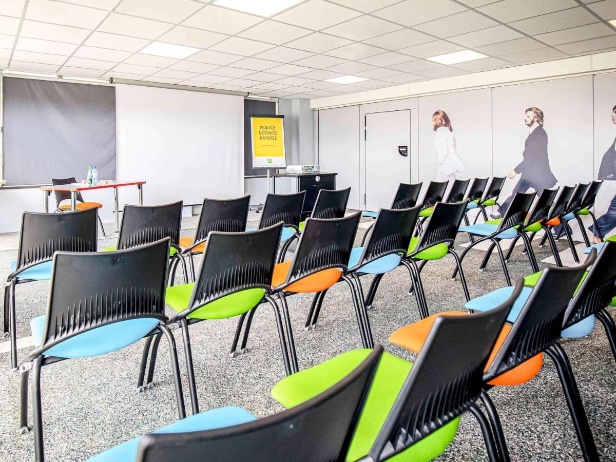 Отель Ibis Styles Lille Marcq En Baroeul Экстерьер фото